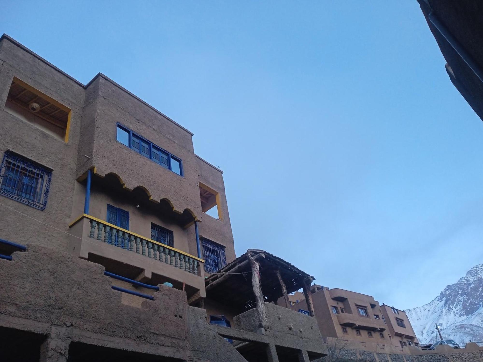 Riad Atlas Imnane Imlil  Luaran gambar